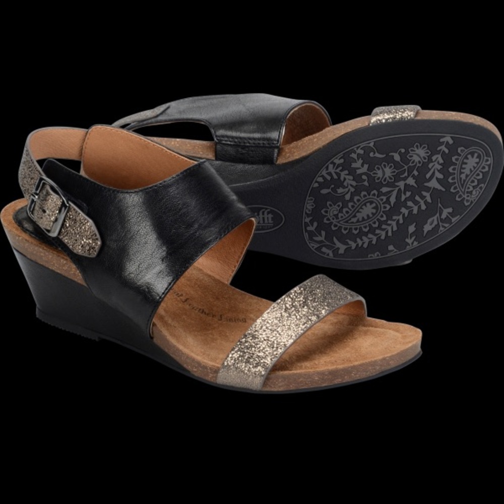 Sofft wedge sandals 9.5